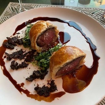Stage Restaurant - The ultimate beef wellington - New American Near Me - Honolulu, Hawaii