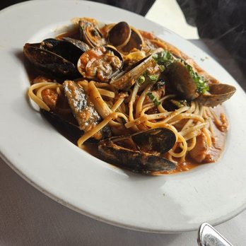 Bella Siena - Linguine Frutti Di Mare - Italian Near Me - Benicia, California