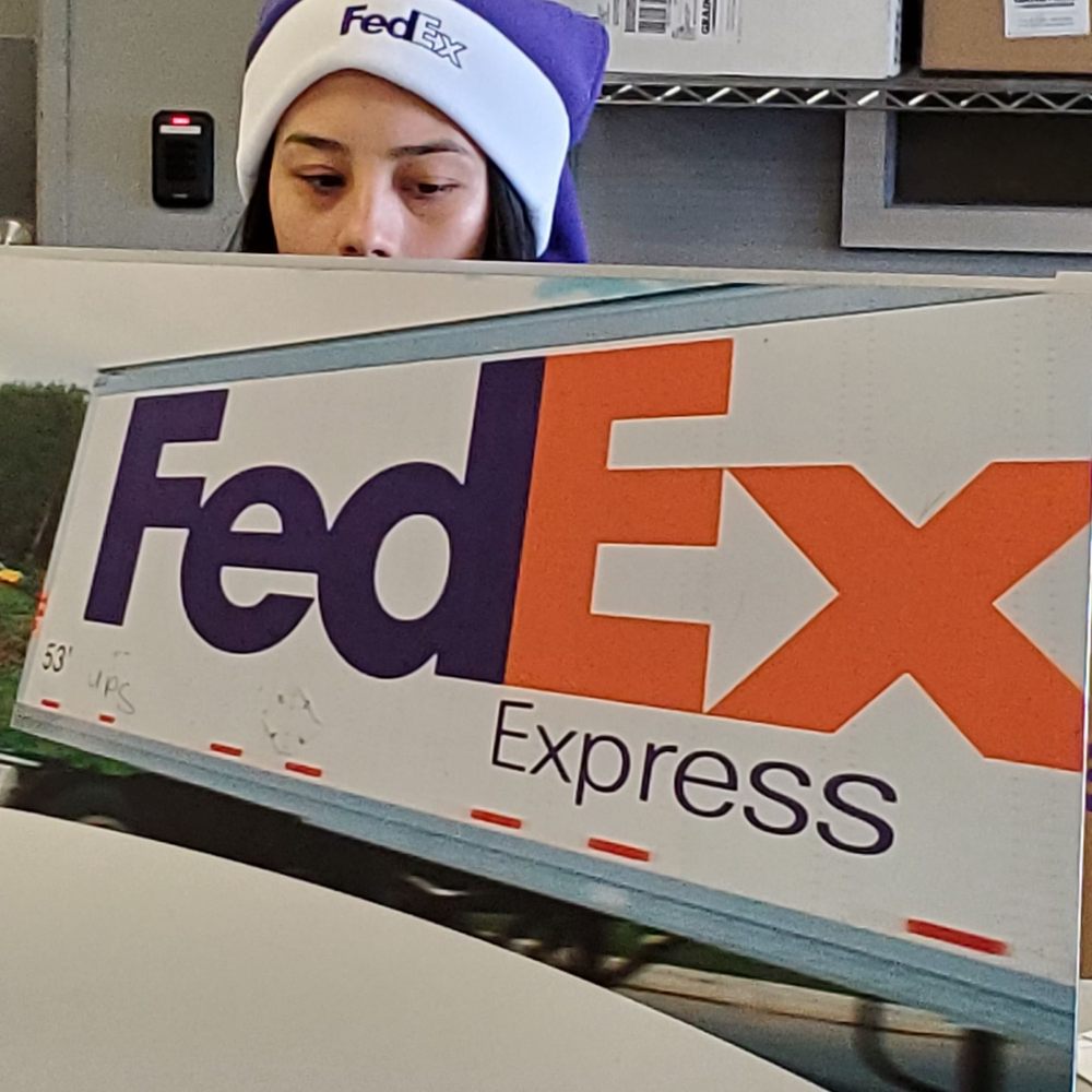 FedEx Ship Center - Cute fed ex Santa's helpers are nice - Couriers & Delivery Services Near Me - Sun Valley, California FedEx Ship Center - Cute fed ex Santa's helpers are nice - Couriers & Delivery Services Near Me - Sun Valley, California