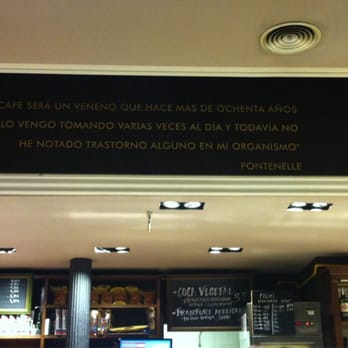 Bracafé - El café será un veneno que hace más de ochenta años que lo vengo tomando varias veces al día y todavía no he notado trastornó... - Cafeteria Near Me - Barcelona, B