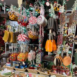 Dorothea's Shoppe
