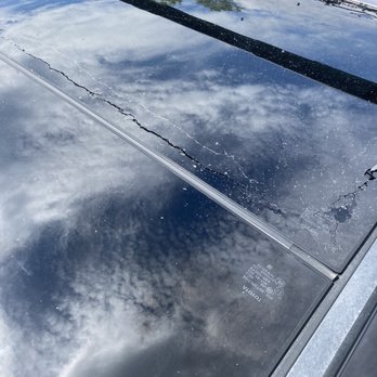 Sugar Creek Golf Course - Damaged panoramic sunroof - Golf Near Me - Villa Park, Illinois Sugar Creek Golf Course - Damaged panoramic sunroof - Golf Near Me - Villa Park, Illinois