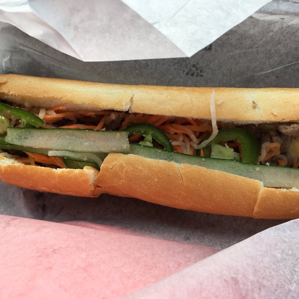 Le Bledo Eatery - B5 Banh mi - Vietnamese Near Me - Springfield, Virginia Le Bledo Eatery - B5 Banh mi - Vietnamese Near Me - Springfield, Virginia