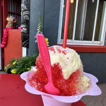 Totally Nuts & Company - Desserts Near Me - Manitou Springs, Colorado Totally Nuts & Company - Desserts Near Me - Manitou Springs, Colorado