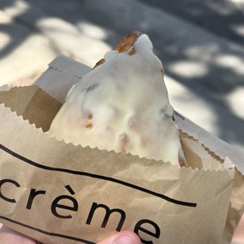 Crème Bakery - Bakeries Near Me - Claremont, California