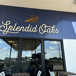 Splendid Oaks - Store front.