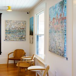Southern Grounds - Relax with a cup of coffee and enjoy local artwork at Southern Grounds.