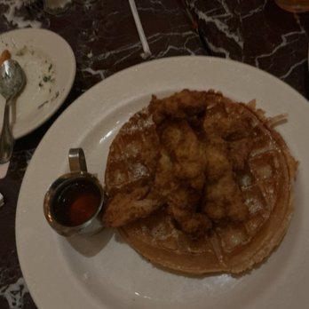 Grand Lux Cafe - Fried Chicken And Waffles - Italian Near Me - Sunrise, Florida