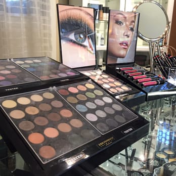 Kristin Maze Salon - Kristin has her own line of cosmetics with a beautiful range-a great place for getting your makeup done for a special event! - Hair Salons Near Me - Sonoma, California Kristin Maze Salon - Kristin has her own line of cosmetics with a beautiful range-a great place for getting your makeup done for a special event! - Hair Salons Near Me - Sonoma, California