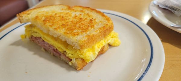 Queen's Pancakes by null