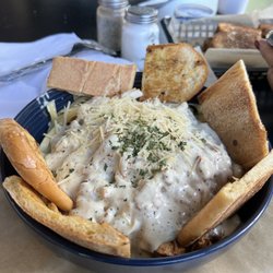 Anas Rotolos Deli & Catering - Ana's Grilled Chicken Fettuccine Alfredo