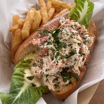Lost Pier Cafe - Lobster roll w/fries - Cafes Near Me - Laguna Beach, California Lost Pier Cafe - Lobster roll w/fries - Cafes Near Me - Laguna Beach, California