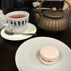 Padre - Raspberry macaron