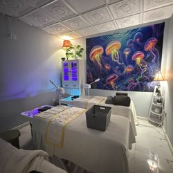 Royal Head Spa & Facial