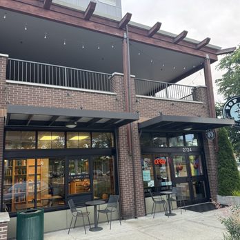 Top Pot Doughnuts - Outside - Donuts Near Me - Tacoma, Washington