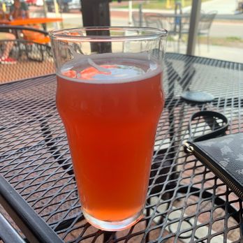Suncreek Brewery - Raspberry sour - Brewpubs Near Me - Clermont, Florida Suncreek Brewery - Raspberry sour - Brewpubs Near Me - Clermont, Florida