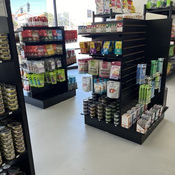 Petstaurant Redondo Beach - They have a wide variety of different dog and cat treats. - Pet Stores Near Me - Redondo Beach, California Petstaurant Redondo Beach - They have a wide variety of different dog and cat treats. - Pet Stores Near Me - Redondo Beach, California