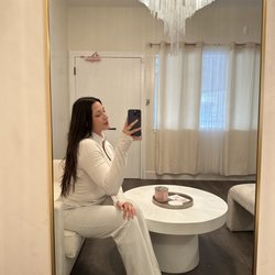 Bella Lounge - Our waiting area
