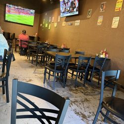 Mr Zeke's Restaurant - Side area indoor seating with sports TV