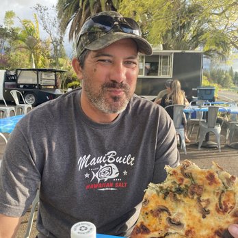 Maui Slice - Loving the yummy veggies - Food Trucks Near Me - Kula, Hawaii Maui Slice - Loving the yummy veggies - Food Trucks Near Me - Kula, Hawaii