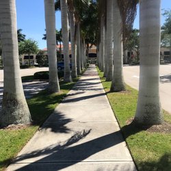 Town Center at St Lucie West - Beautiful long corridor in front of Ross, Jetson,Bealls. For us only walking thanks to COVID 19 We're not going inside stores