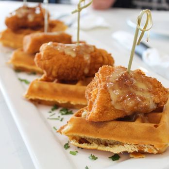 Eggsperts Cafe - Chicken N Waffle Slices - Breakfast & Brunch Near Me - Orland Park, Illinois
