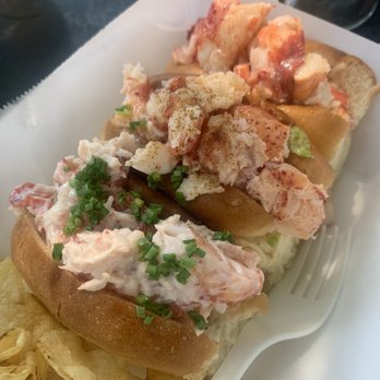Bite Into Maine - The Flight: (top to bottom)  Connecticut [butter] Picnic [has coleslaw underneath, topped w/ celery salt] Maine [mayo] - Food Trucks Near Me - Portland, Maine