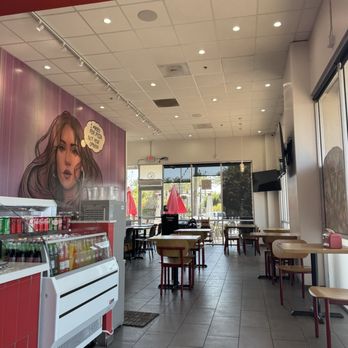 Curry Pizza House Tustin - Inside - Chicken Wings Near Me - Tustin, California