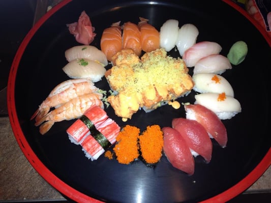 Momotaro Sushi by null