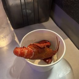 We asked to see a live crawfish wtf is this!? We asked to see a live crawfish wtf is this!?