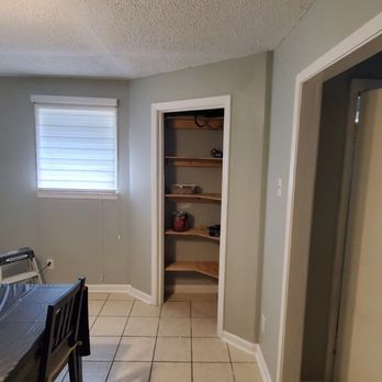 MDV Contracting - a view of a kitchen and dining room - Carpenters Near Me - Prichard, Alabama MDV Contracting - a view of a kitchen and dining room - Carpenters Near Me - Prichard, Alabama