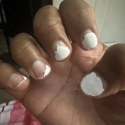 Gel manicure - 4 days after application. Started peeling  and cracking on day 3. should have lasted at least 2 .weeks