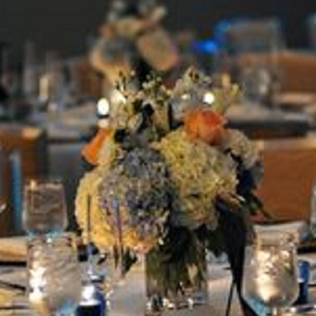 McCormick Flowers - low centerpiece - Florists Near Me - Winthrop, Massachusetts