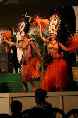 Paradise Cove Luau by null