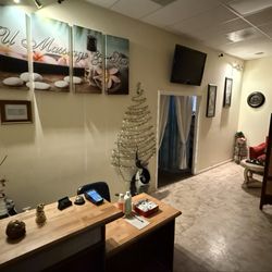 Miss U Massage & Spa - Front Desk
