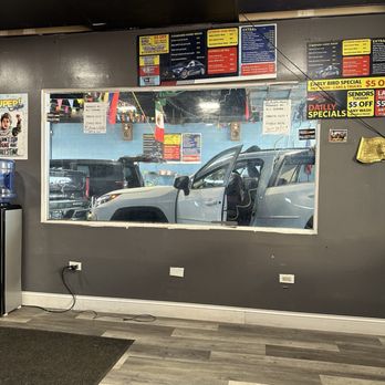 Super Shine Car Wash - Car Wash Near Me - Bridgeview, Illinois