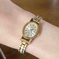 Phi's Jewelers - The very precious watch I entrusted to Mr. Phi.