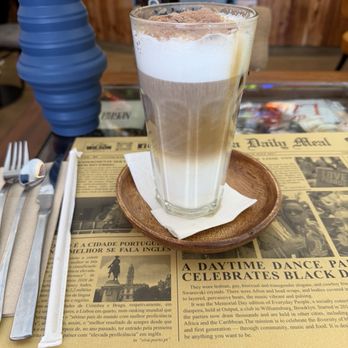 Negra Café - Cappuccino - Cafes Near Me - Porto, 13
