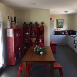 Montacute Boutique Bunkhouse - The kitchen