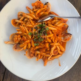 Barbusa - We added red pepper flakes and parm which was a nice addition. The flavor was great just had tiny pieces of shell that I kept chomping on. - Italian Near Me - San Diego, California