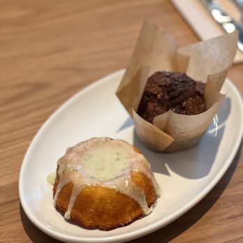 Full Goods Diner - Pan de elote & Mexican hot chocolate muffin - Diners Near Me - San Antonio, Texas Full Goods Diner - Pan de elote & Mexican hot chocolate muffin - Diners Near Me - San Antonio, Texas