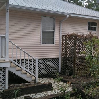 Nature Coast Discount Gutter - Gutter and down spout install over side steps on front porch - Gutter Services Near Me - Citrus Springs, Florida Nature Coast Discount Gutter - Gutter and down spout install over side steps on front porch - Gutter Services Near Me - Citrus Springs, Florida