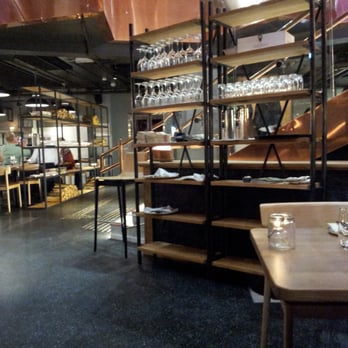 Pizza Crudo - Dining area - Italian Near Me - Oslo, 03