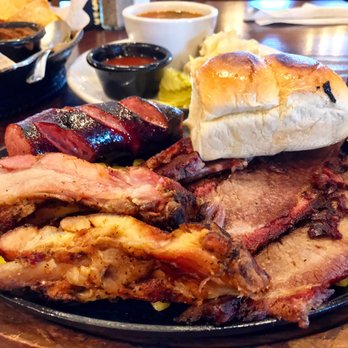 Eduardo's BBQ Steaks & Mexican Grill - BBQ plate 3 meats - Mexican Near Me - Laredo, Texas Eduardo's BBQ Steaks & Mexican Grill - BBQ plate 3 meats - Mexican Near Me - Laredo, Texas