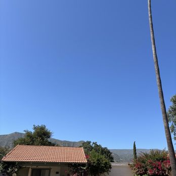Hummingbird Inn - property outside - Hotels Near Me - Ojai, California
