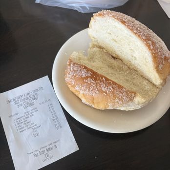 Sheng Kee Bakery - A cream-less bun - Bakeries Near Me - Union City, California Sheng Kee Bakery - A cream-less bun - Bakeries Near Me - Union City, California