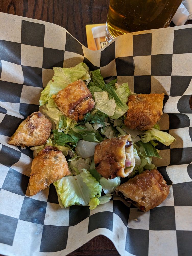 RACKS SPORTS BAR Updated August 2024 37 Photos & 74 Reviews 2400