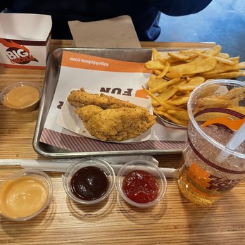 Big Chicken - $34 dollar meal here folks. - Chicken Shop Near Me - Miamisburg, Ohio