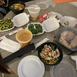 The spread! Ramen broth comes separate so no soggy noodles. Edamame, Seaweed Salad, Shiitake Mushroom Bun sides^