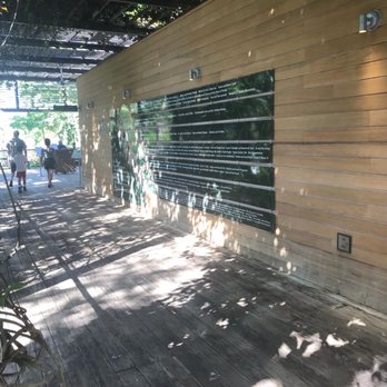 Naples Botanical Garden - Front entrance near the bathrooms - Botanical Gardens Near Me - Naples, Florida